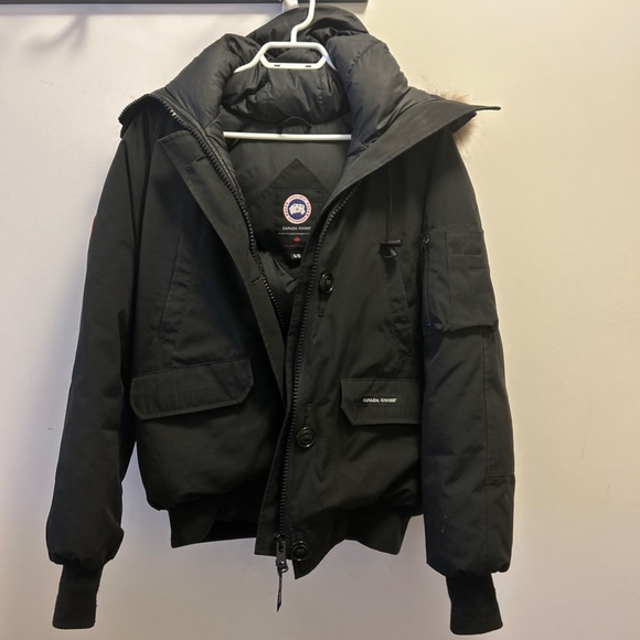 Canada goose XL Bomber Jacket - Picture 8 of 8
